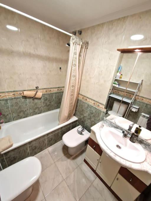 Apartamento Playa Con Terraza & Vistas Al Mar Foz Kültér fotó