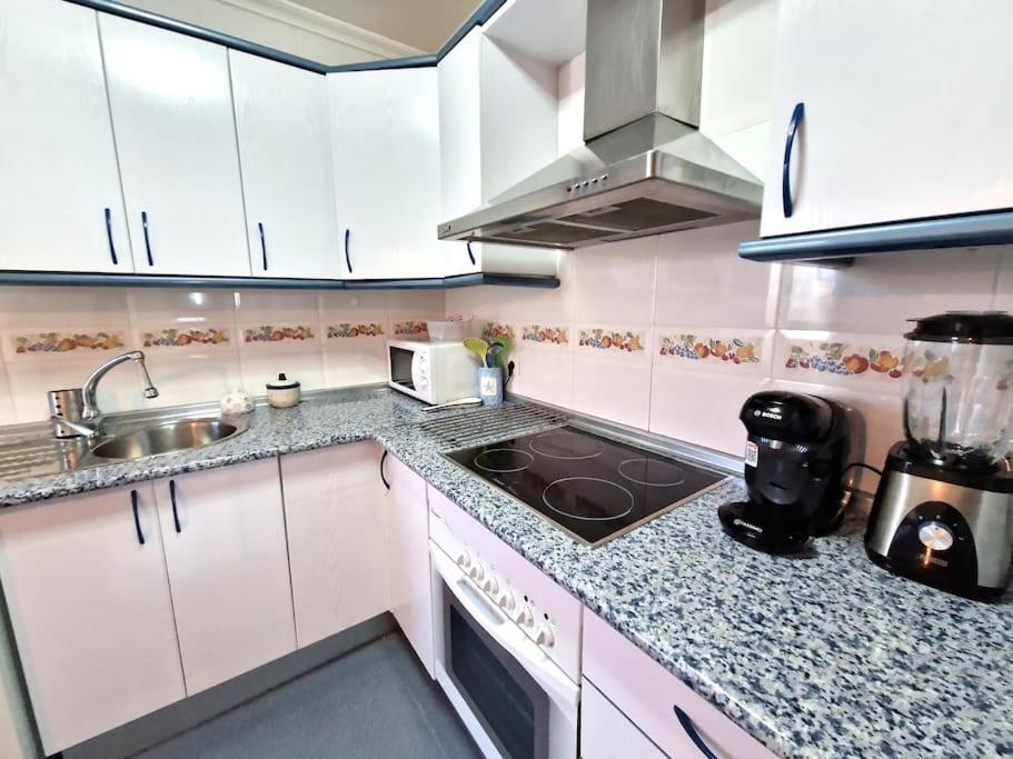 Apartamento Playa Con Terraza & Vistas Al Mar Foz Kültér fotó