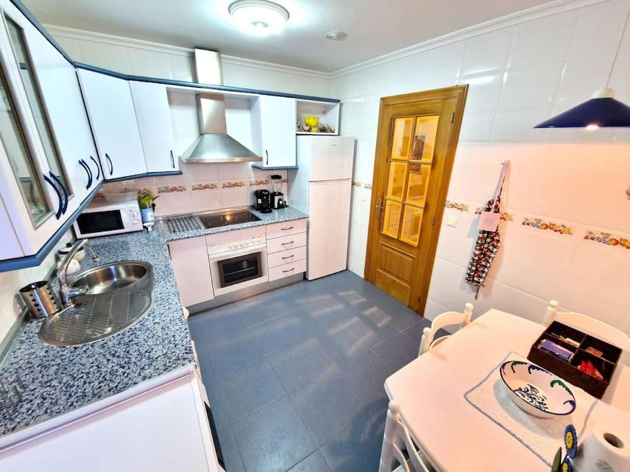 Apartamento Playa Con Terraza & Vistas Al Mar Foz Kültér fotó